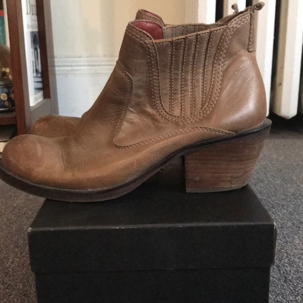 Luxury Rebel Tan Leather Booties